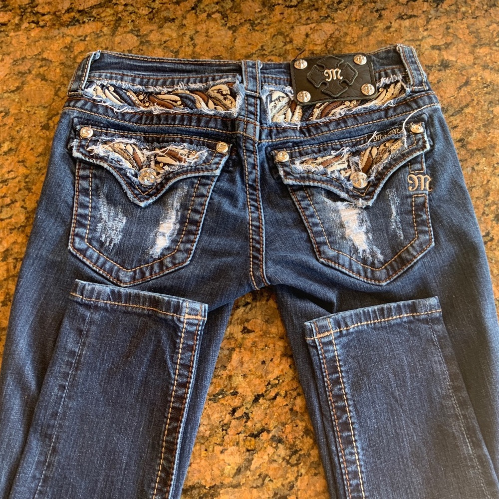Miss Me Signature Skinny size 25